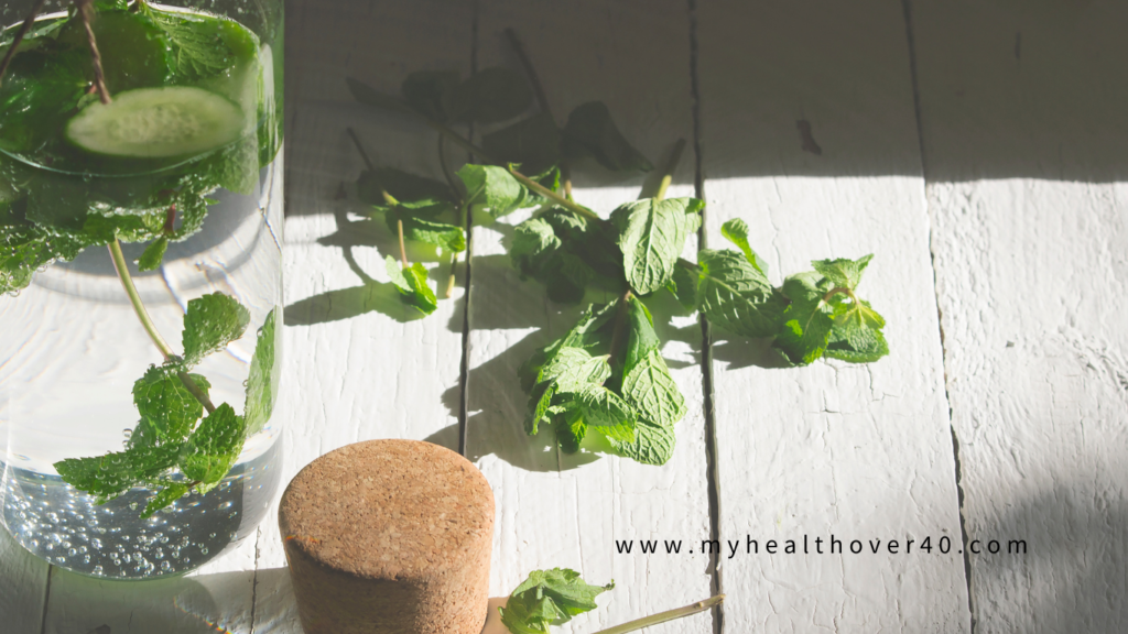 cucumber and mint detox water